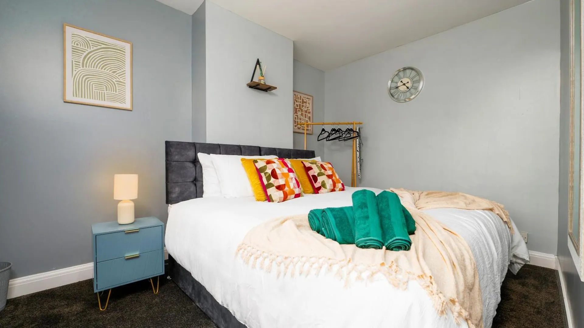 펜션 Warmsworth Modern 3 Bed Minutes From The A1 & The Races! 빌라